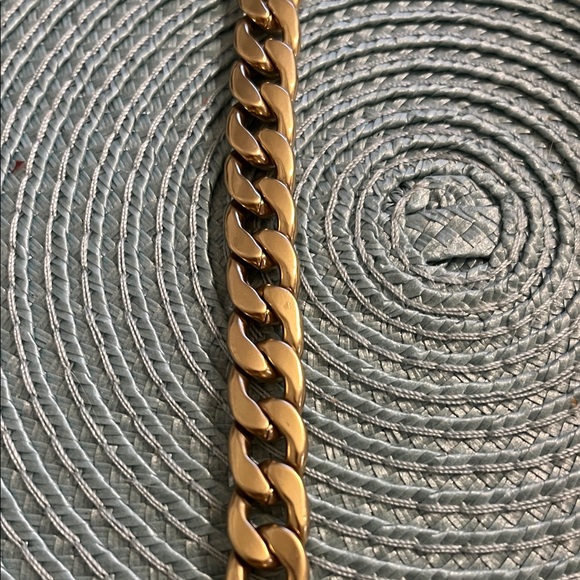 Chico’s Chinky Gold Chain Necklace - Picture 6 of 6